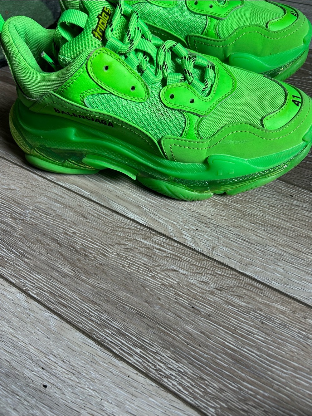 Men’s Balenciaga Triple S Chunky Sneakers Neon Green - Picture 3 of 4